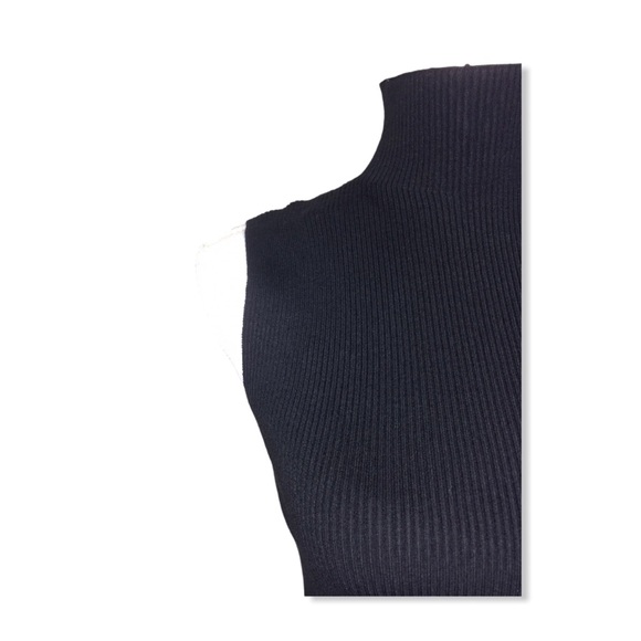 Sold out - Black Ribbed Turtleneck Sleeveless Sweater Top - Picture 2 of 3
